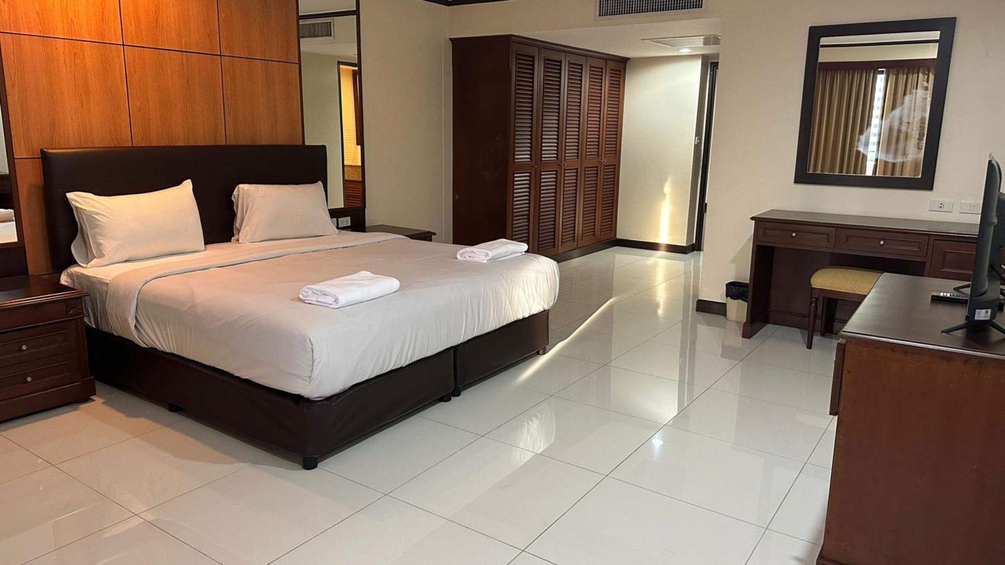 Omni Tower Sukhumvit Soi 4 Direct Apartment กรุงเทพมหานคร ภายนอก รูปภาพ