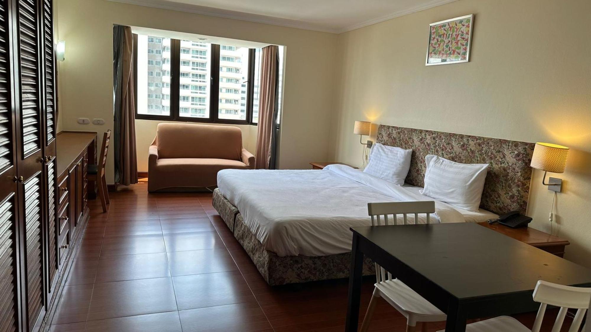 Omni Tower Sukhumvit Soi 4 Direct Apartment กรุงเทพมหานคร ภายนอก รูปภาพ