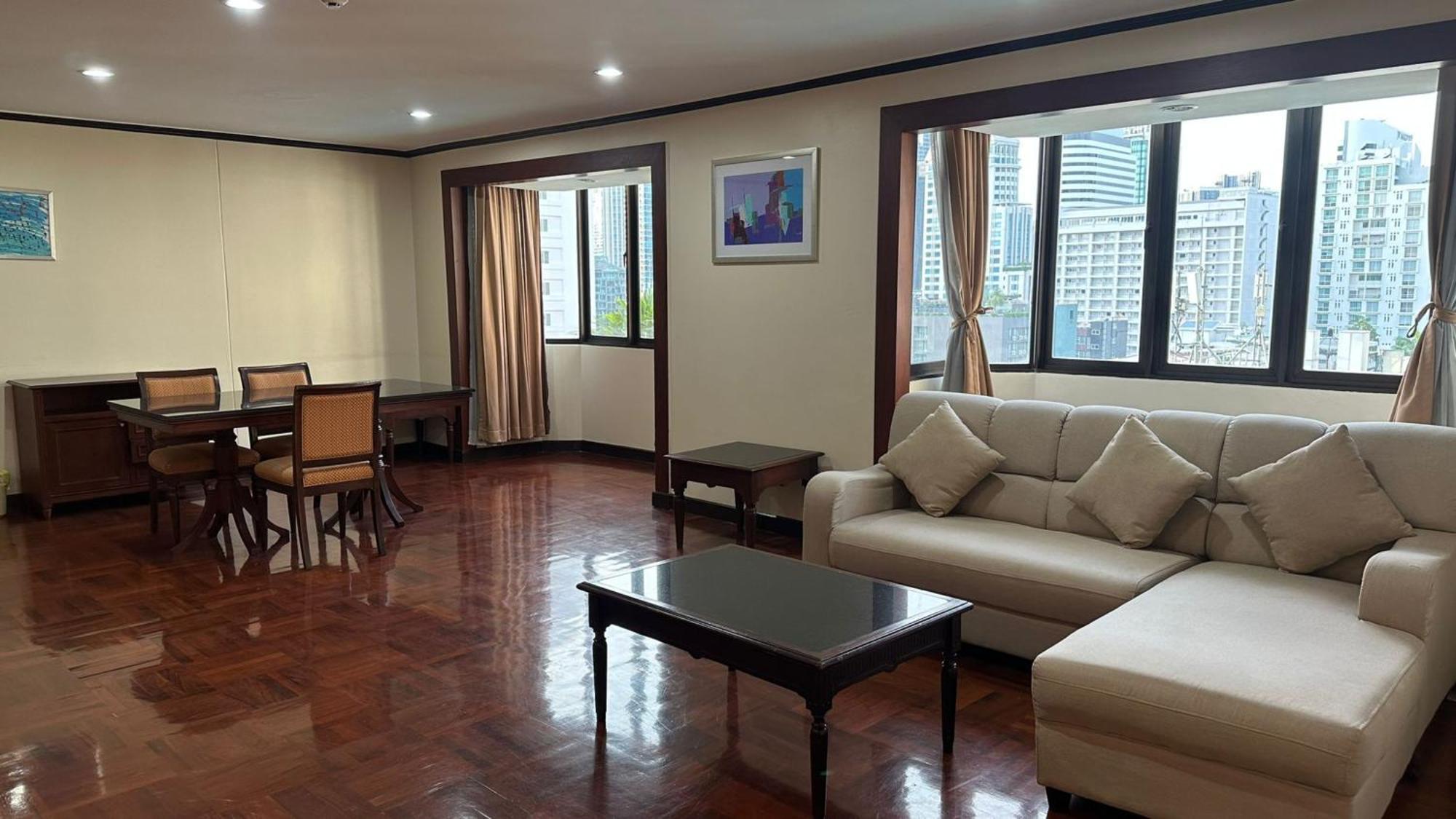 Omni Tower Sukhumvit Soi 4 Direct Apartment กรุงเทพมหานคร ภายนอก รูปภาพ