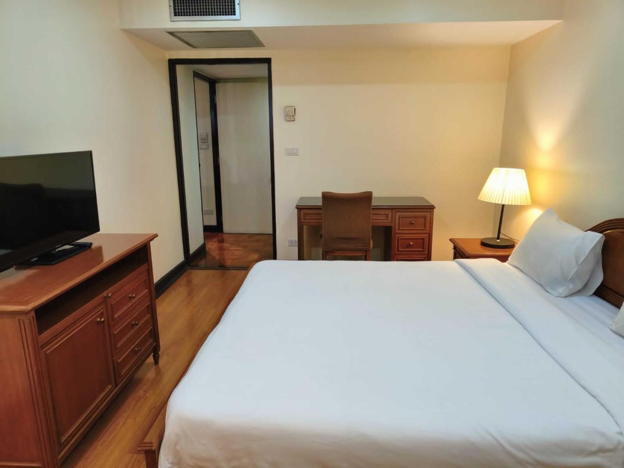 Omni Tower Sukhumvit Soi 4 Direct Apartment กรุงเทพมหานคร ภายนอก รูปภาพ