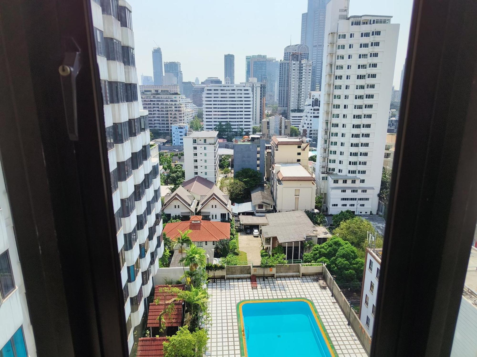Omni Tower Sukhumvit Soi 4 Direct Apartment กรุงเทพมหานคร ภายนอก รูปภาพ