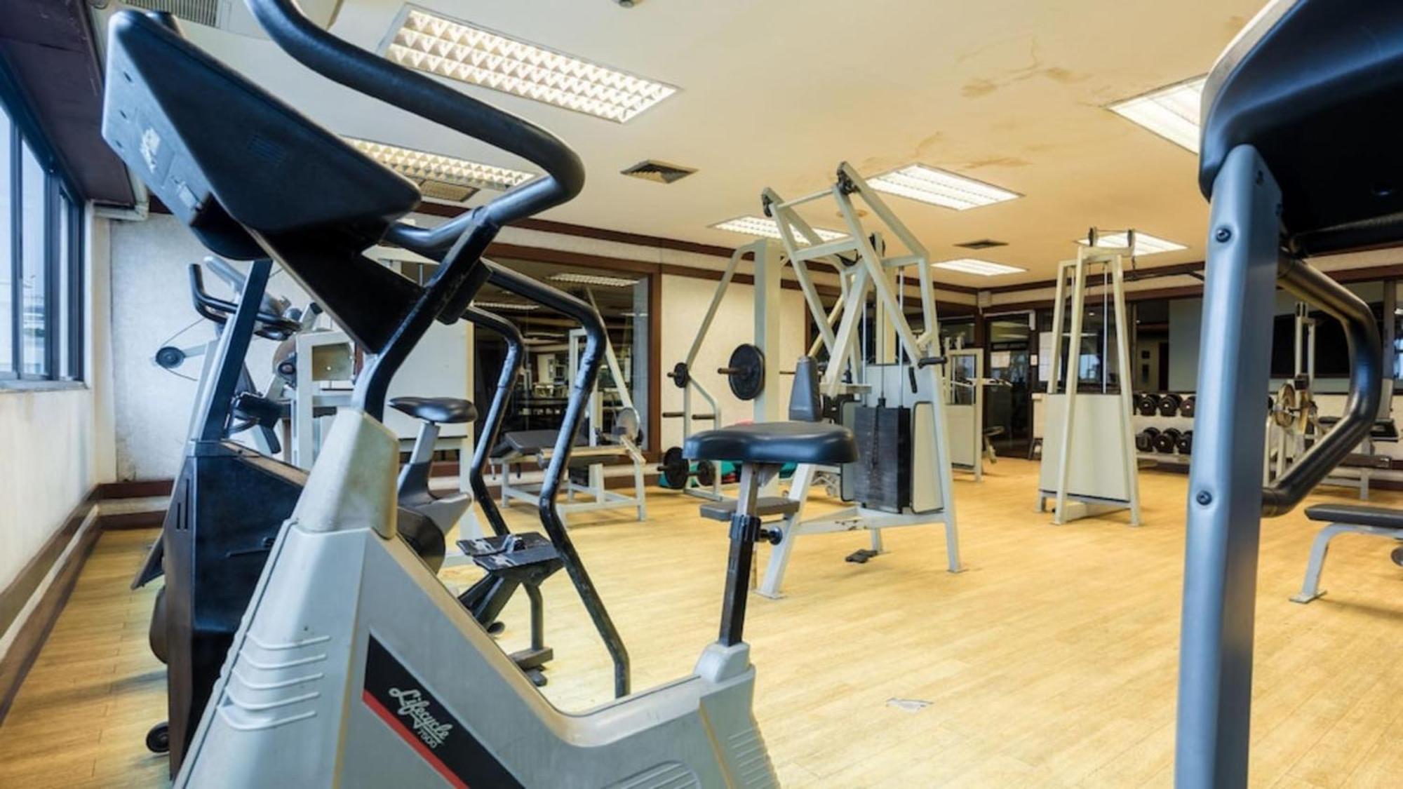 Omni Tower Sukhumvit Soi 4 Direct Apartment กรุงเทพมหานคร ภายนอก รูปภาพ
