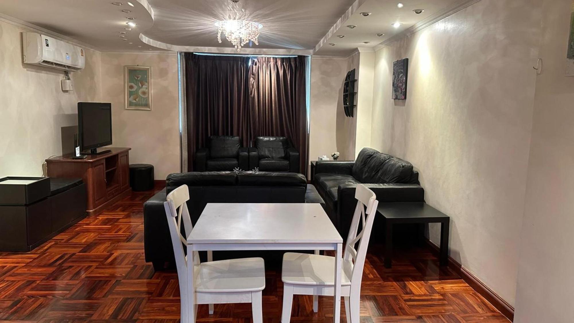 Omni Tower Sukhumvit Soi 4 Direct Apartment กรุงเทพมหานคร ภายนอก รูปภาพ