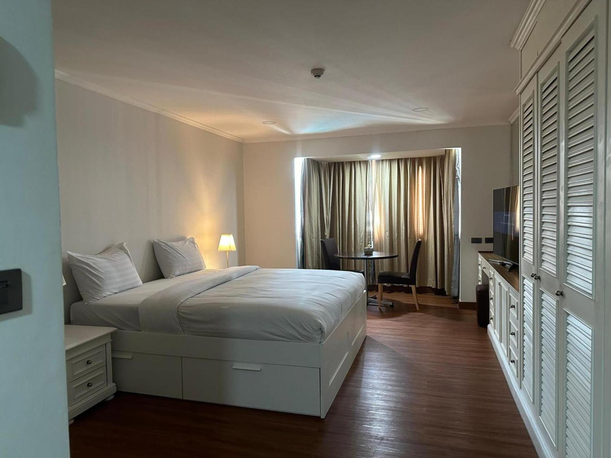 Omni Tower Sukhumvit Soi 4 Direct Apartment กรุงเทพมหานคร ภายนอก รูปภาพ