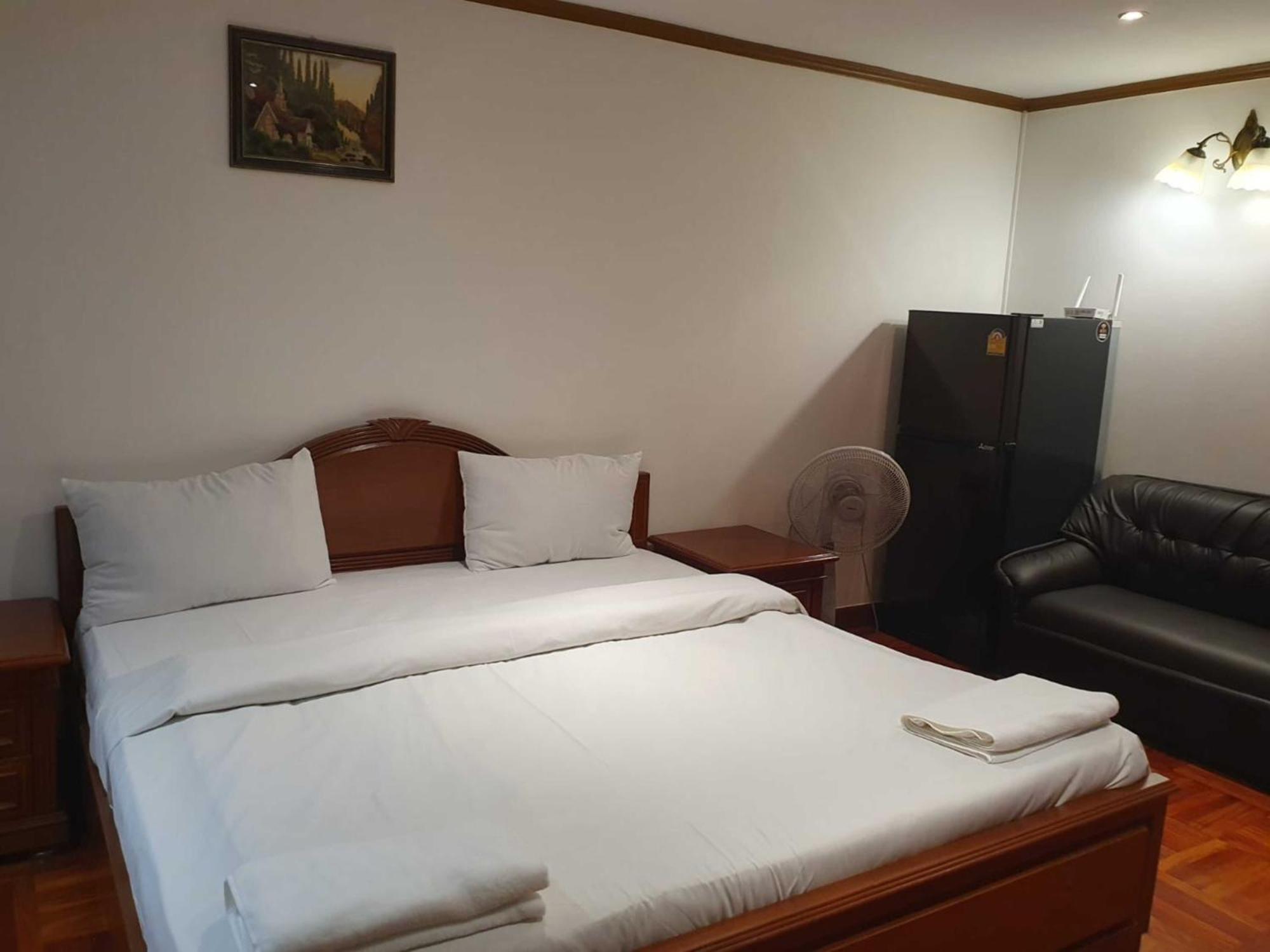 Omni Tower Sukhumvit Soi 4 Direct Apartment กรุงเทพมหานคร ภายนอก รูปภาพ