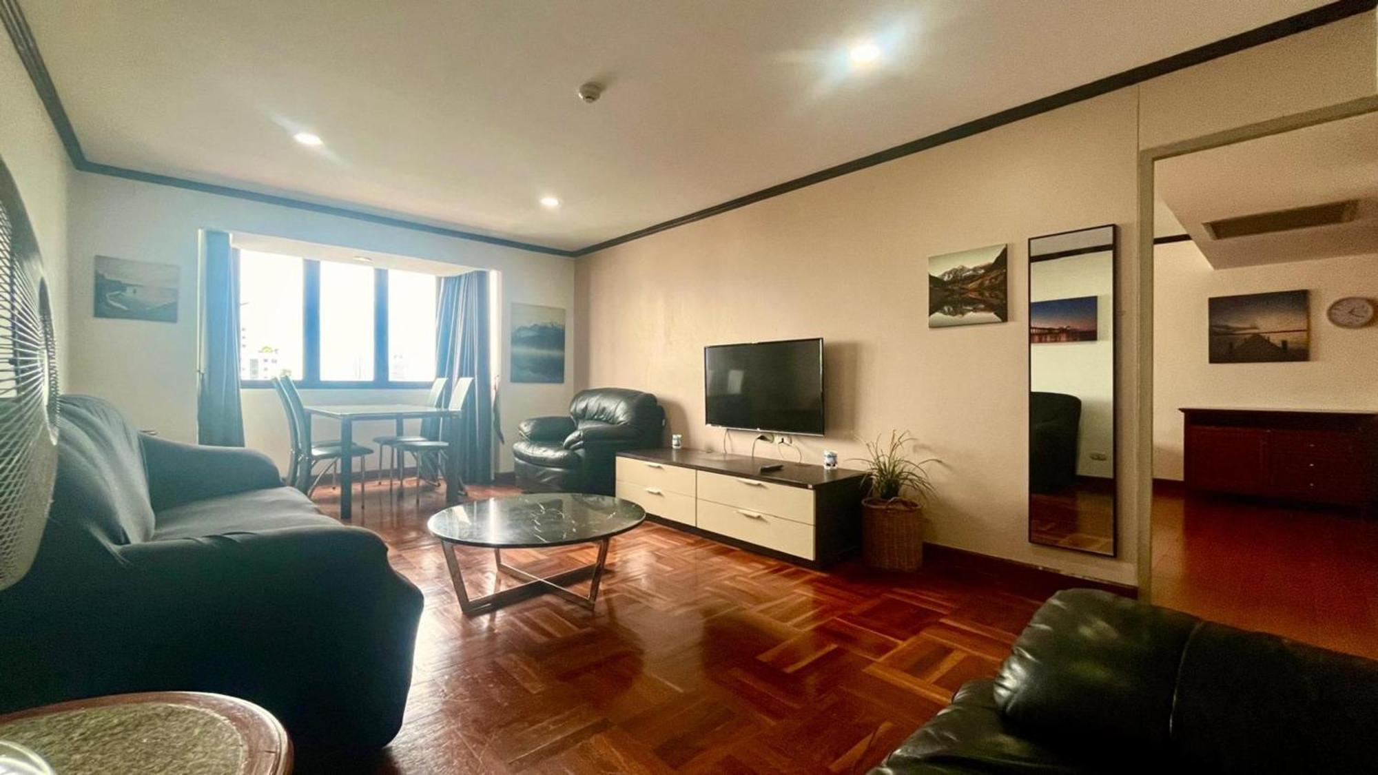 Omni Tower Sukhumvit Soi 4 Direct Apartment กรุงเทพมหานคร ภายนอก รูปภาพ