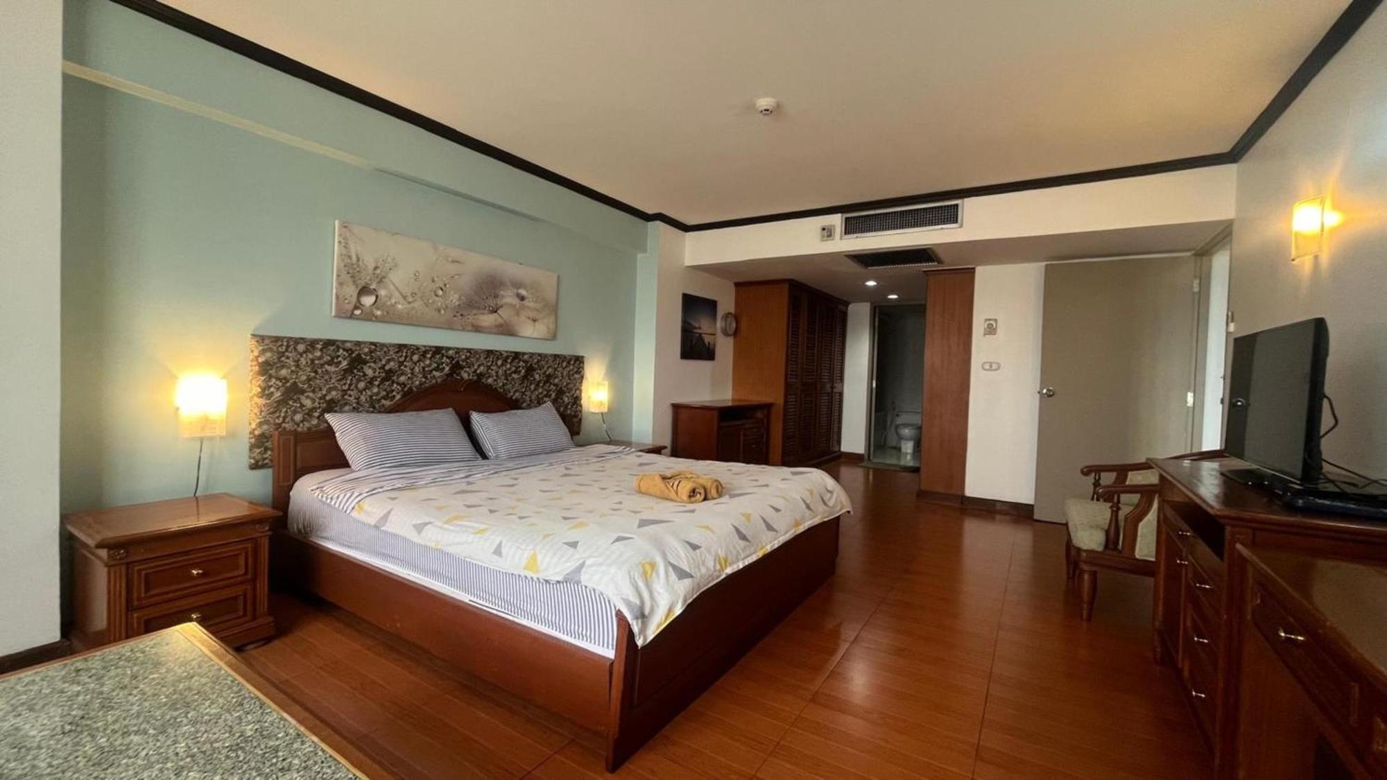 Omni Tower Sukhumvit Soi 4 Direct Apartment กรุงเทพมหานคร ภายนอก รูปภาพ
